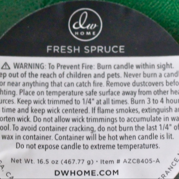 FRESH SPRUCE CANDLE DW HOME RICHLY SCENTED NEW - Picture 4 of 4